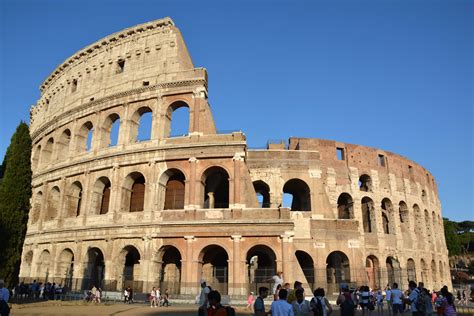 Colosseum .